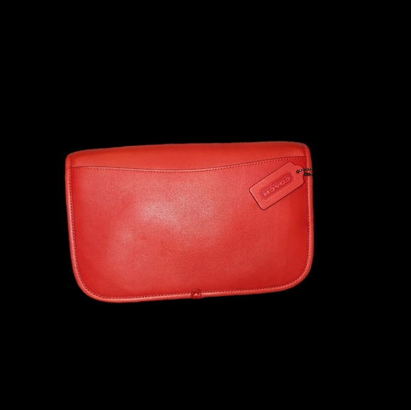 NWOT Coach Original Turnlock Tab Messenger - Picture 2 of 11